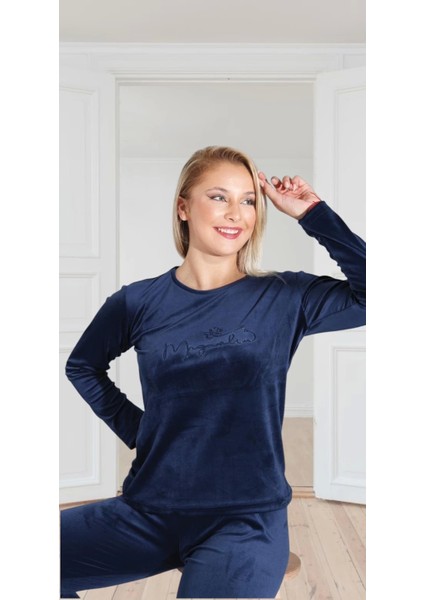 2553-15 Kadın Kadife Uzun Kol Pijama Takımı