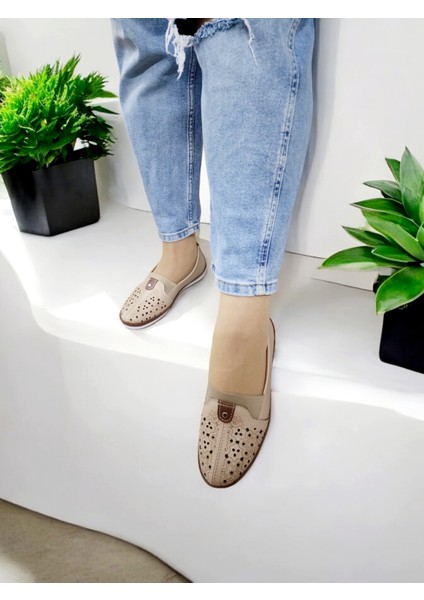 Kadın Günlük ve Ofis Içi Kullanıma Uygun Motifli Babet