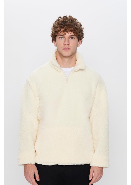 Relax Fit Rahat Kesim Yarım Fermuarlı Kanguru Cepli Ekru Dik Yaka Peluş Sweatshirt fırsatları