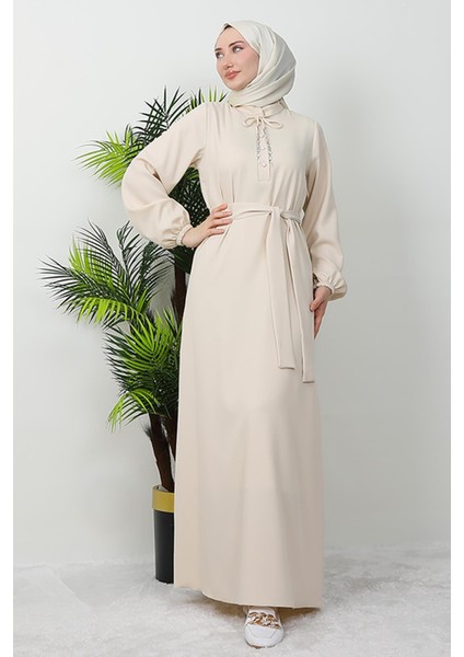Zincir Düğme Detay Elbise Krem fiyatları