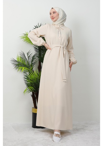 Zincir Düğme Detay Elbise Krem fırsatları