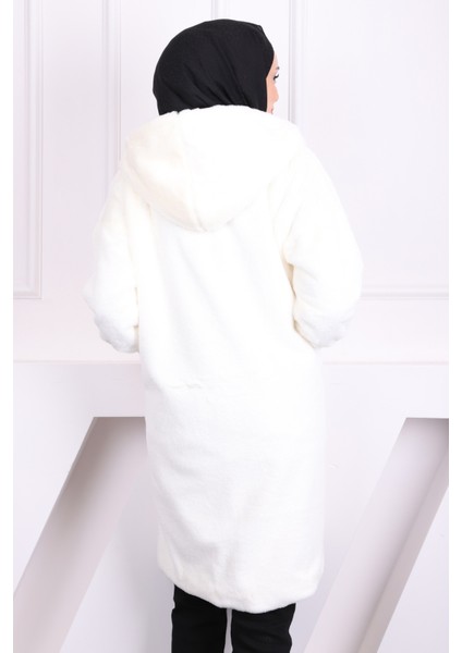 Krem Kapüşonlu Angora Kaban fırsatları