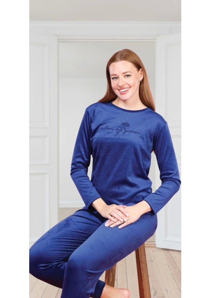 2553-25 Kadın Kadife Uzun Kol Pijama Takımı
