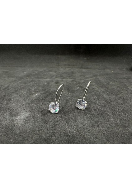 Tektaşlı Sallantılı Sade Gümüş Küpe