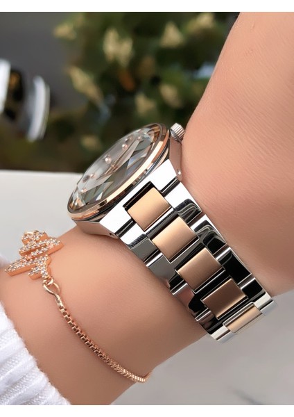 Çelik Kadın Kol Saati 3 Atm Su Geçirmezlik 2 Yıl Garantili Bileklik Hediyeli modelleri