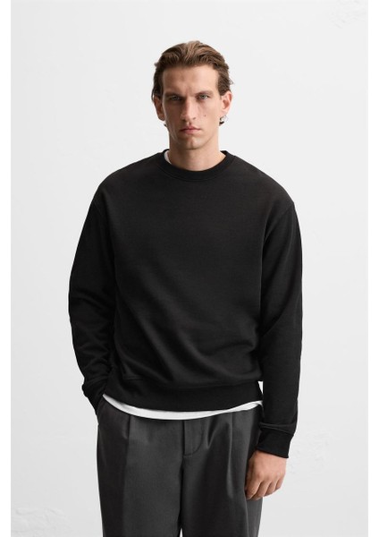 Erkek Yumuşak Dokulu Içi Polarlı Rahat Kalıp Sweatshirt