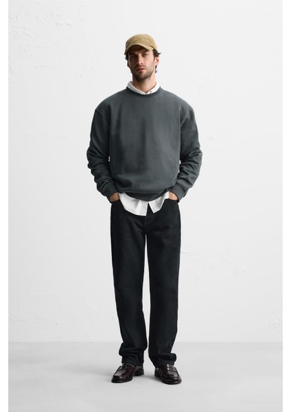 Erkek Yumuşak Dokulu Içi Polarlı Rahat Kalıp Sweatshirt fiyatları