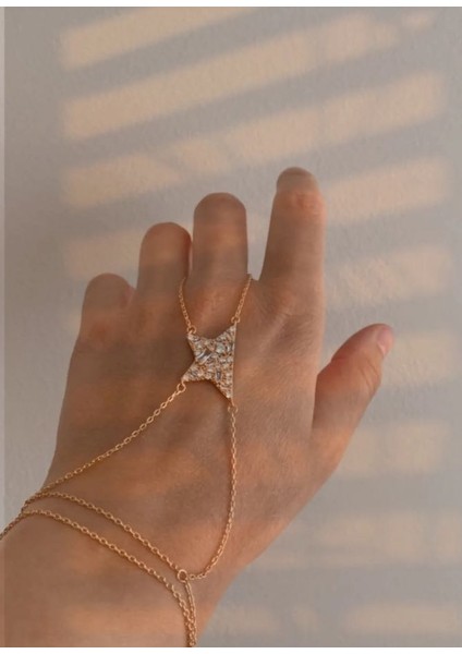 Asimetrik Şekilli Zirkon Taşlı Şahmeran 2 Sıra fiyatları