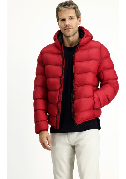 Kapüşonlu Çantalı Spor Şişme Mont