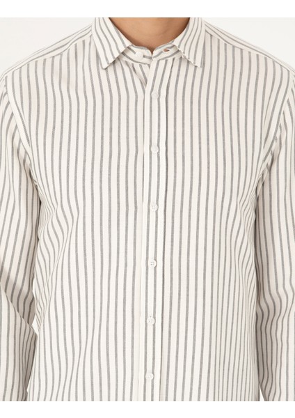 Erkek Lacivert Slim Fit Çizgili Uzun Kollu Gömlek 50292261-VR033