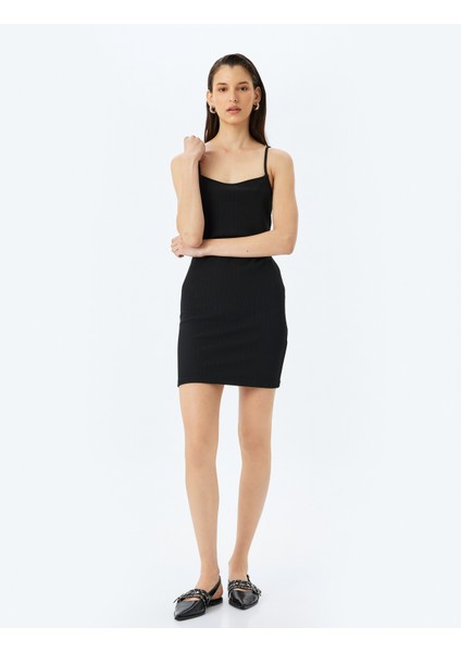 Ince Askılı Slim Fit Mini Kalem Elbise