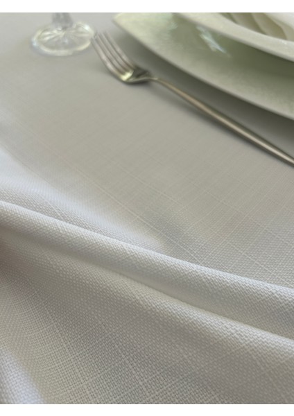 Assos Premium Dertsiz Masa Örtüsü Beyaz fiyatları
