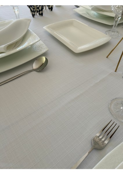Assos Premium Dertsiz Masa Örtüsü Beyaz + 6 Peçete fırsatları
