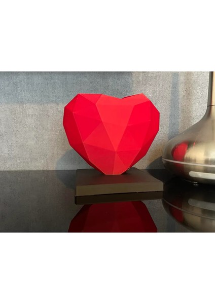 Sevgililer Günü Origami Kalp Figürü
