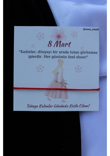 8 Mart Dünya Kadınlar Günü Özel Kırmızı Ip fiyatları
