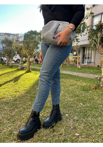 El Yapımı Metalik Silver Pileli Burslu Clutch Çanta "silvora"