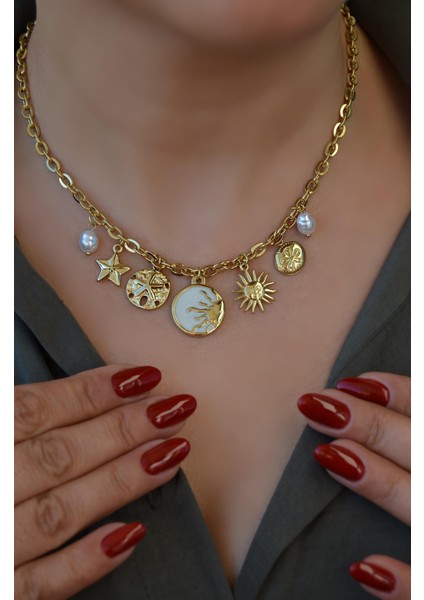 Güneş İnci ve Yıldız Charmlı Çelik Kolye Gold Renk Güneş Detaylı Choker