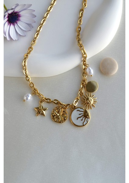 Güneş İnci ve Yıldız Charmlı Çelik Kolye Gold Renk Güneş Detaylı Choker fırsatları