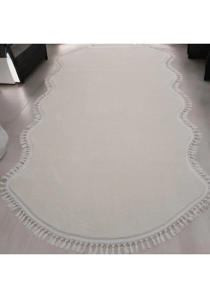 Ponpon Saçaklı Oval Modern Post Halı Pelüş Halı Çift Kafa Post