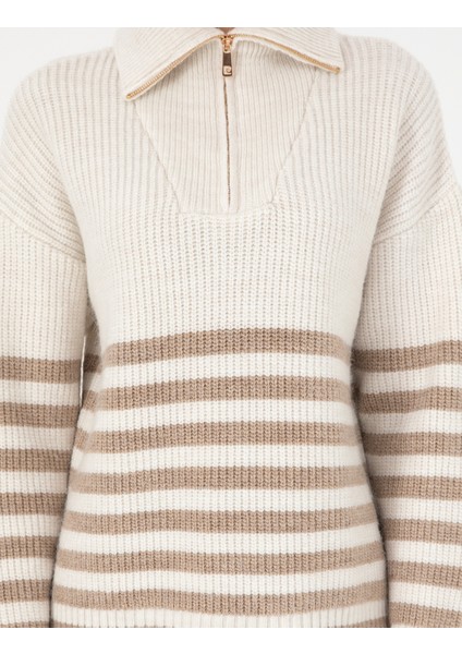 Kadın Ekru Comfort Fit Kazak 50298102-VR019