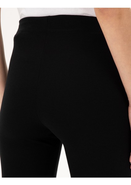 Kadın Siyah Slim Fit Tayt 50300720-VR046
