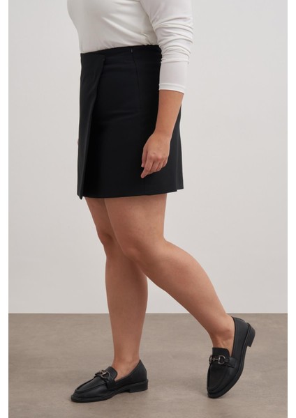 Asimetrik Şort Etek indirimleri