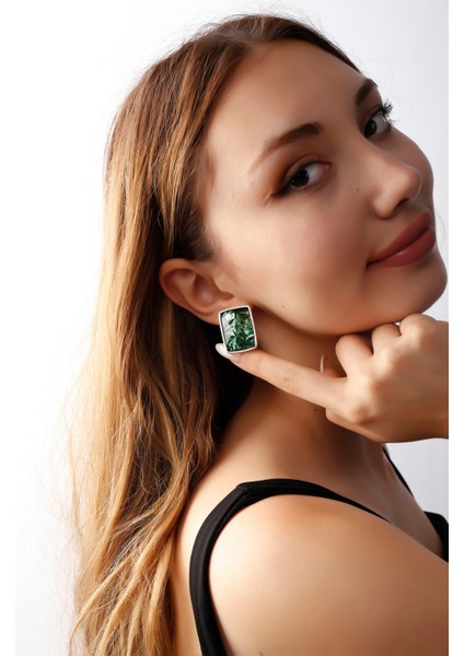 Matya Antik Gümüş Kaplama Çivili Yeşil Taşlı Model Küpe fiyatları