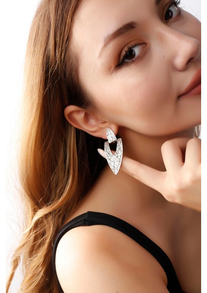 Matya Antik Gümüş Kaplama Çivili Küpe fiyatları