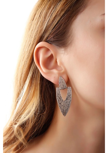 Matya Antik Gümüş Kaplama Çivili Küpe modelleri