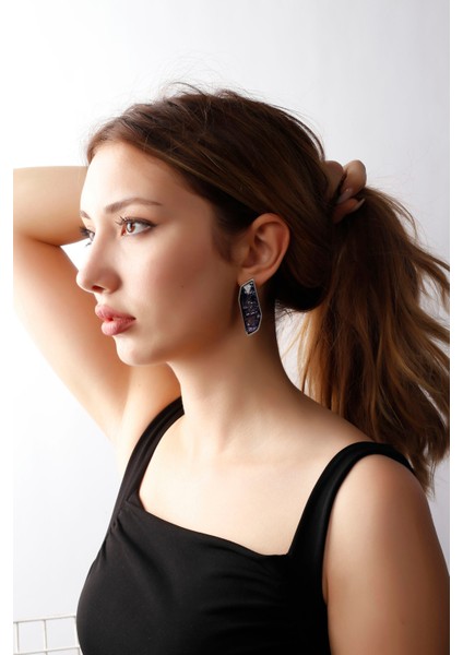 Matya Antik Gümüş Kaplama Çivili Mor Taşlı Model Küpe