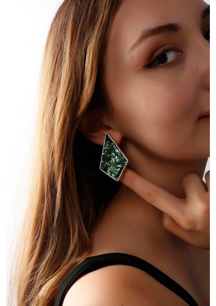 Matya Antik Gümüş Kaplama Çivili Yeşil Taşlı Model Küpe fiyatları