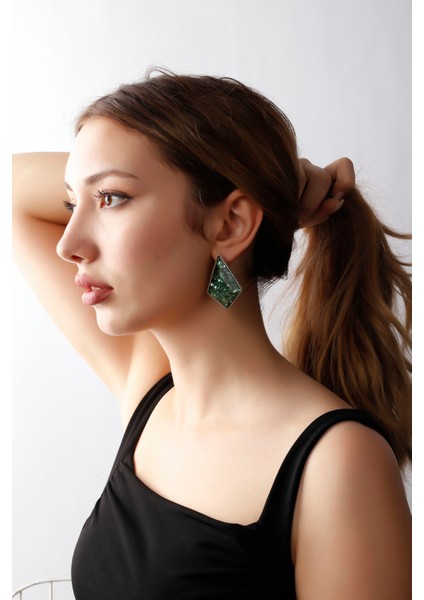 Matya Antik Gümüş Kaplama Çivili Yeşil Taşlı Model Küpe modelleri