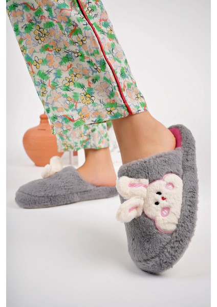 Ev Terliği Kaymaz Taban Tavşan Figürlü Peluş Yumuşacık Yünlü Ev Terliği Çeyizlik ve Gündelik modelleri