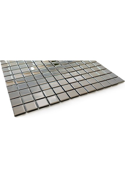 Mutfak Tezgah Arası ve Iç Dekorasyon Için 23X23X4MM. Gümüş Krom, 30X30CM. Fileli Kristal Mozaik. ( 1 M2 Fiyatıdır )