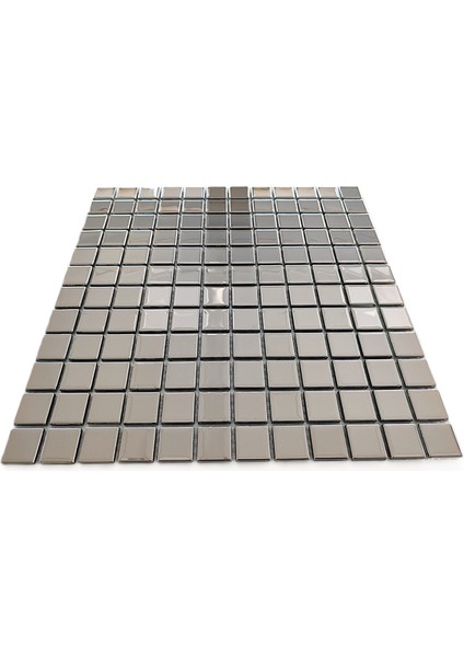 Mutfak Tezgah Arası ve Iç Dekorasyon Için 23X23X4MM. Gümüş Krom, 30X30CM. Fileli Kristal Mozaik. ( 1 M2 Fiyatıdır )