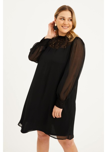 Astarlı Şifon Dantel Detay Elbise