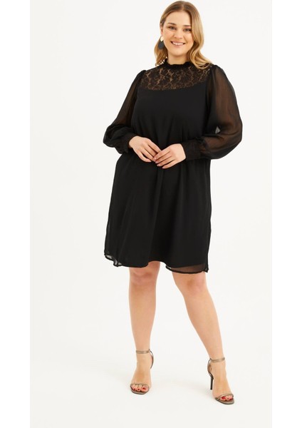 Astarlı Şifon Dantel Detay Elbise