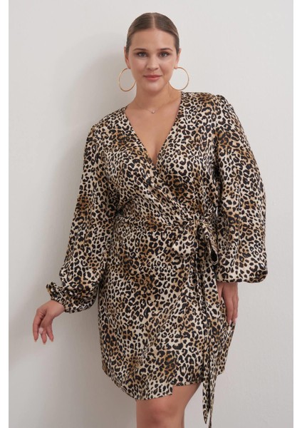 Beli Kuşaklı Leopar Elbise