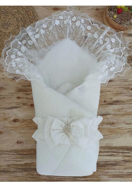 Yenidoğan Gelinlik Duvaklı Trilüks Kundak Bebek Battaniyesi Ekru