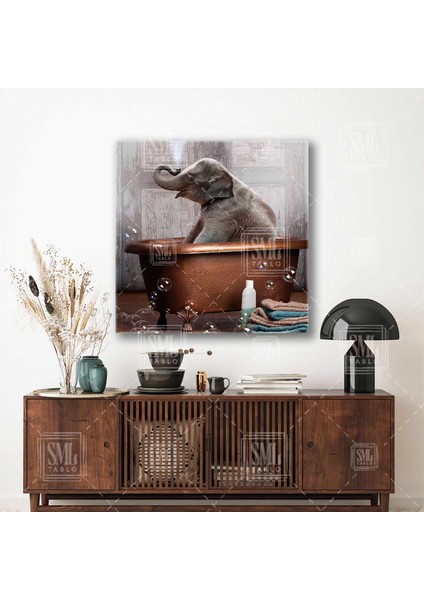 Küvetinde Banyo Yapan Sevimli Yavru Fil Baloncuklar Kare Kanvas Tablo