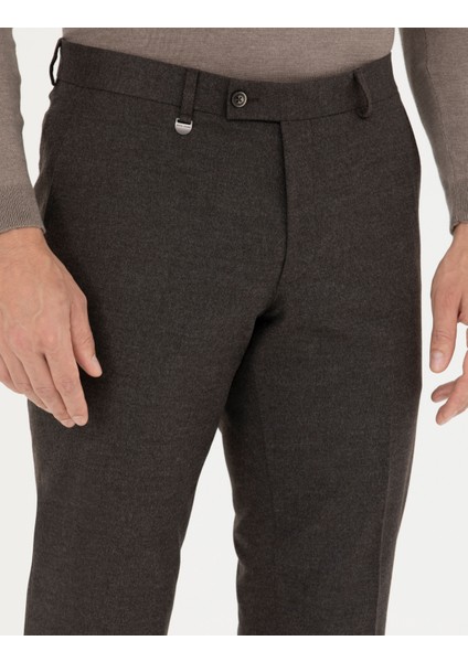 Erkek Kahverengi Slim Fit Kumaş Pantolon 50260475-VR029