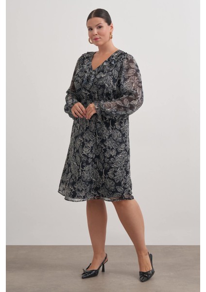 V Yaka Fırfırlı Kuşaklı Elbise fırsatları