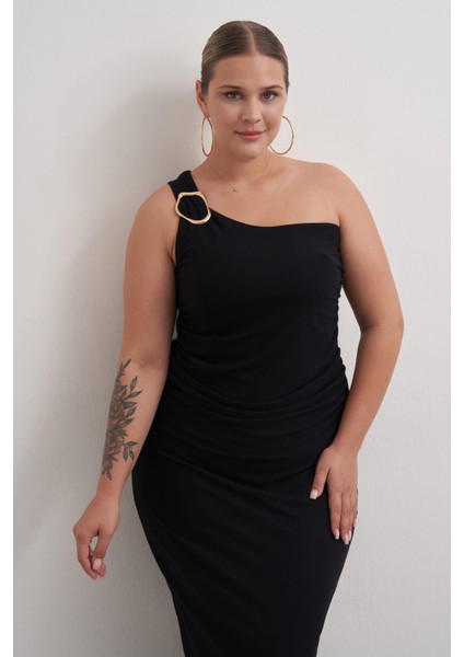 Metal Toka Detaylı Tek Omuz Elbise fırsatları