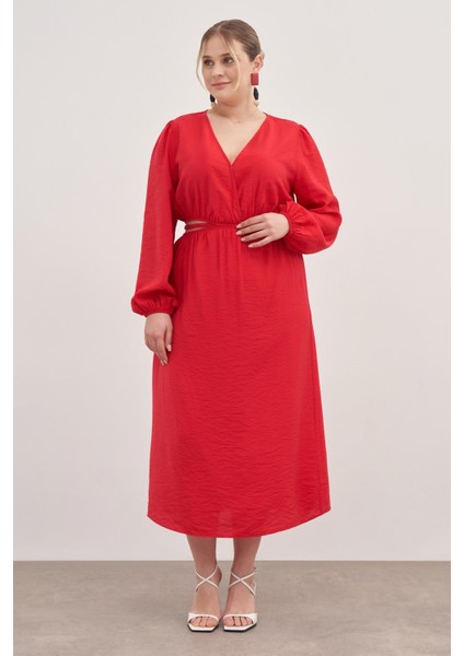Cut-Out Elbise