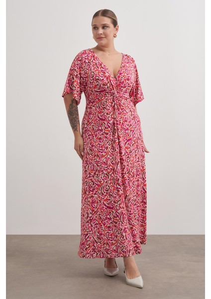 Önü Düğümlü Örme Elbise