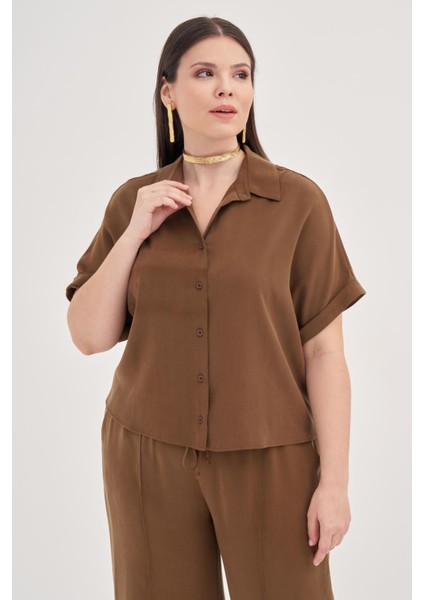 Kısa Kollu Oversize Gömlek