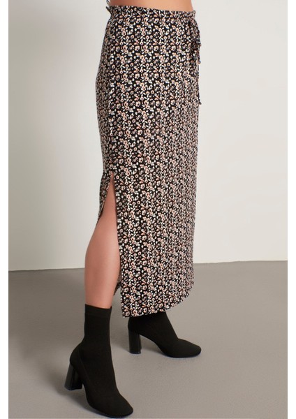 Çiçekli Uzun Penye Etek fırsatları