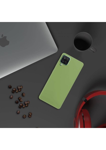 Samsung Galaxy A12 İnce Mat Silikon Kılıf Yeşil modelleri