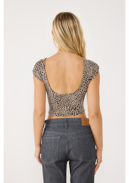 Sırt Dekolteli Leopar Desenli Top Body
