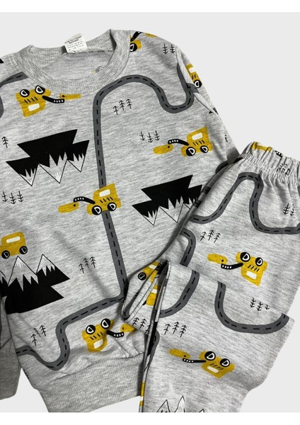 Erkek Çocuk Pamuklu Gri Araba Iş Makinesi Desenli Uzun Kollu Mevsimlik Pijama Takımı